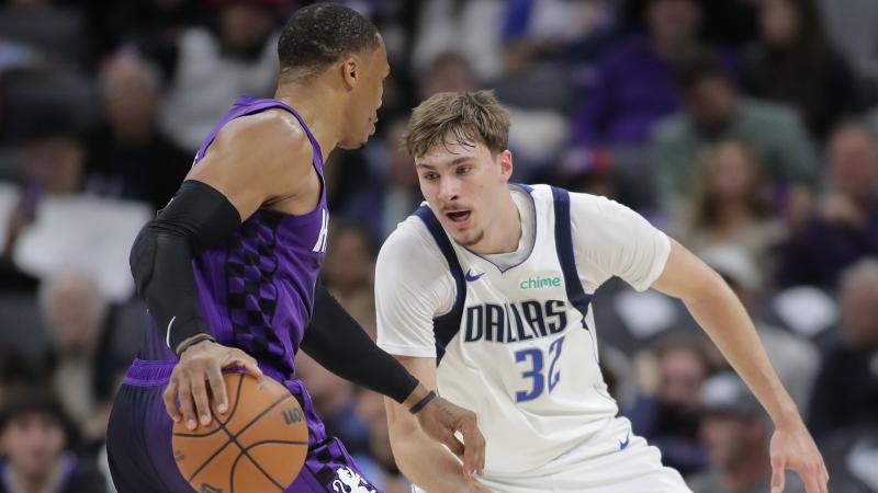 德甲战报：伯克特双响，卡明斯基闪击，法兰克福4-3险胜科隆（德甲激战：伯克特梅开二度，卡明斯基先拔头筹，法兰克福4-3险胜科隆）