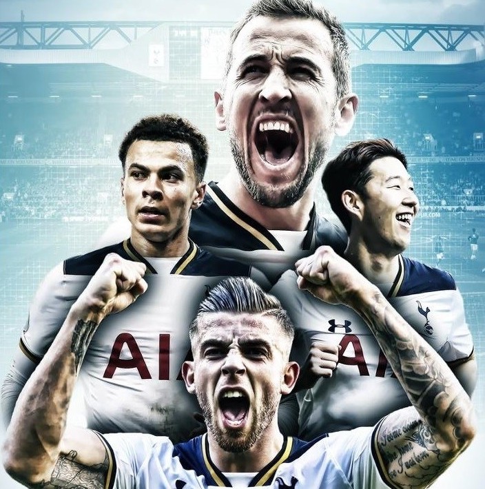 翻修球场，“连滚带爬”为的是“从从容容”（球场翻修：先“连滚带爬”，后“从容不迫”）