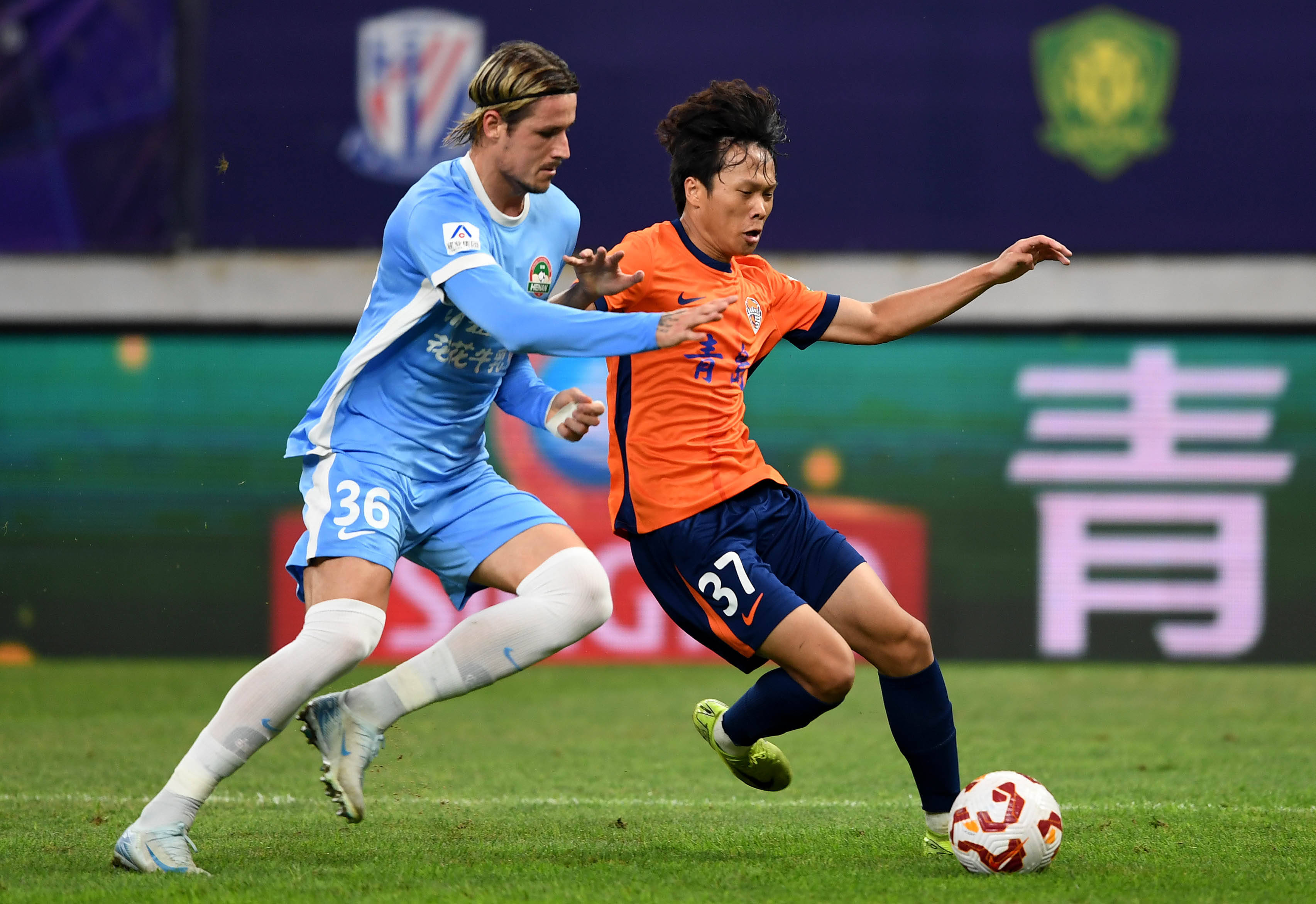 下半场还有机会吗？杨瀚森半场2中0得0分4犯规（下半场还能翻盘吗？杨瀚森半场2投0中、0分背4犯）