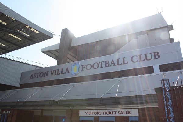 比赛集锦：拉齐奥2-0莱切（拉齐奥2比0力克莱切 集锦）