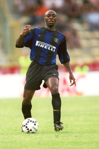 2025／26赛季英超：英超第四的黑猫桑德兰究竟是何方神圣（2025／26英超：黑猫桑德兰杀入前四，究竟何来头？）