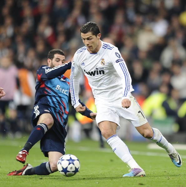 水晶宫新星沃顿引豪门关注，经纪人透露其职业规划（水晶宫天才沃顿获豪门青睐，经纪人披露未来计划）